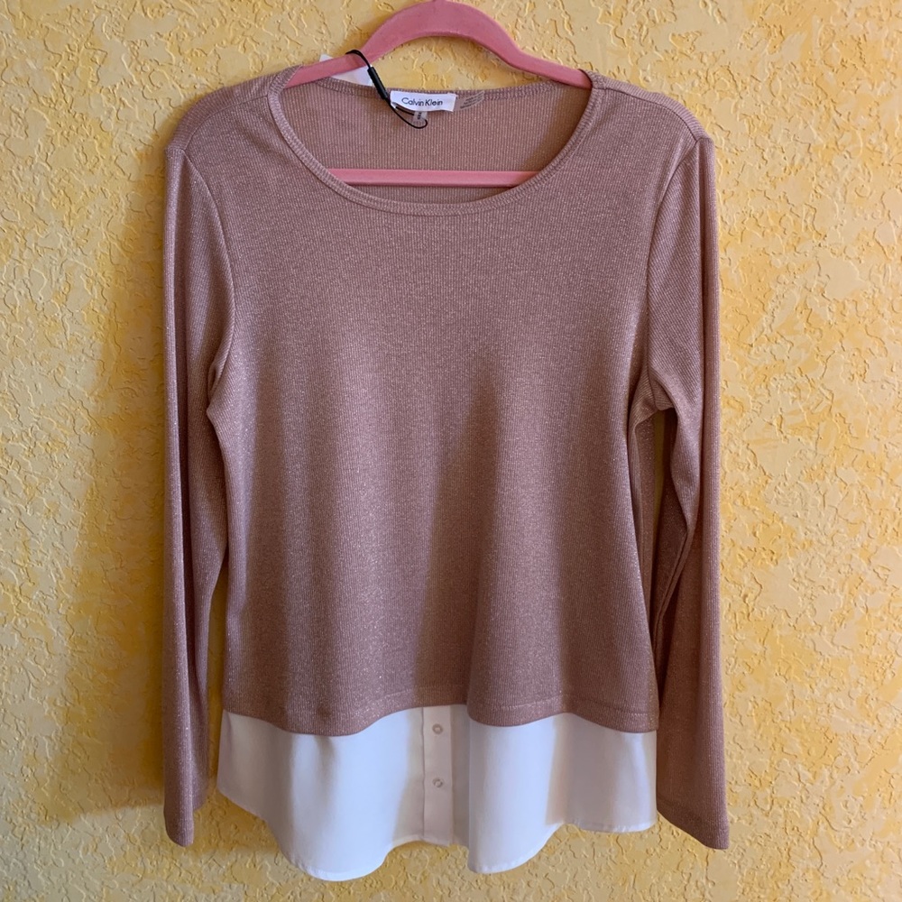 New Calvin Klein light weight top Size M